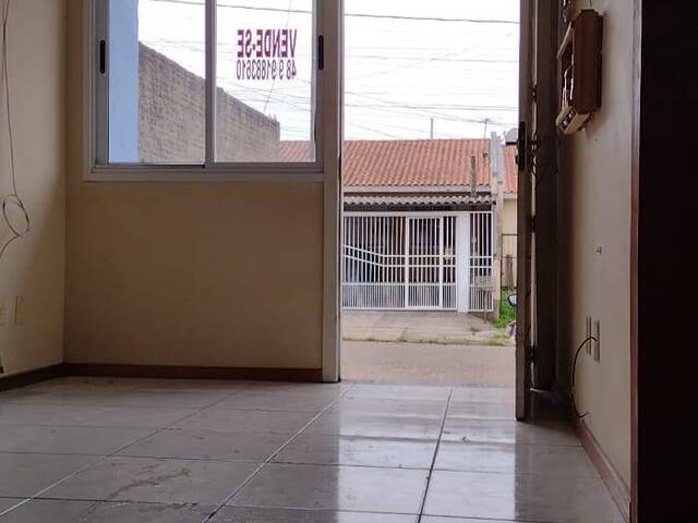#21 - Casa para Venda em Esteio - RS