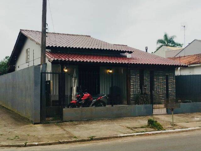 Casa para Venda em Canoas - 2
